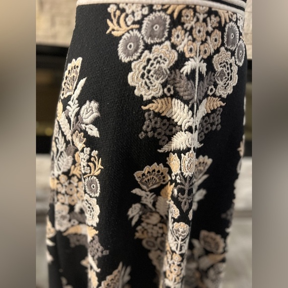 ETT TWA Anthropologie size 6 Soirée Embroidery Sleeveless Midi Dress - Picture 11 of 12